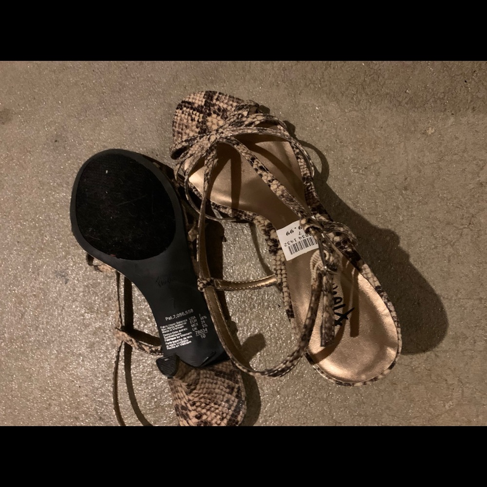 Size 7 healed sandal